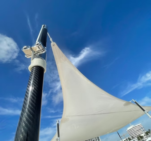 How Do Rod Holder Shade Poles Work on a Boat Without Drilling?