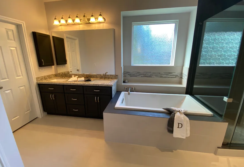What Does Bathroom Reconstruction Involve in Houston? A Step-by-Step Planning Guide